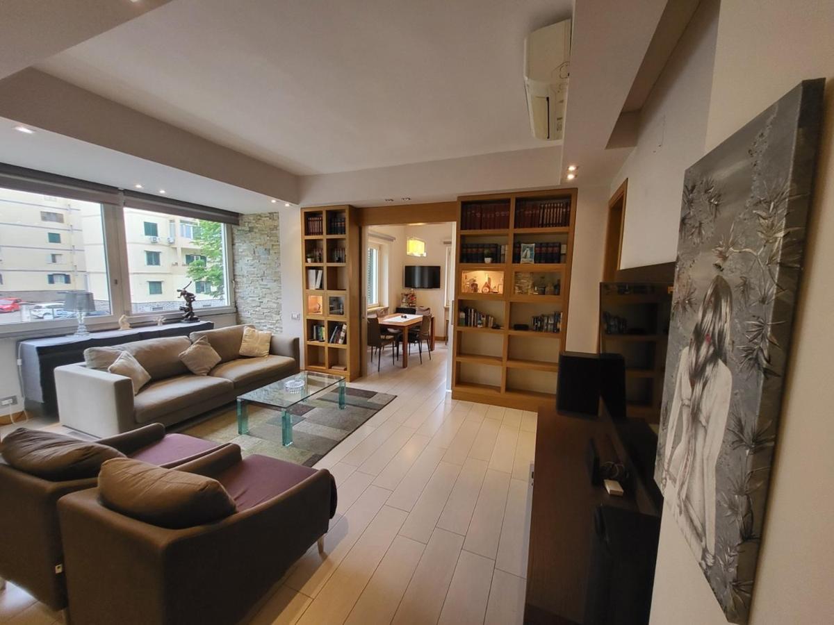 La Casa Di Andrew Appartement Napels Buitenkant foto