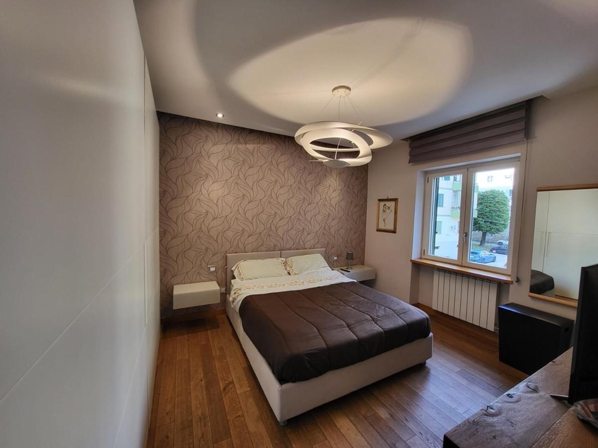 La Casa Di Andrew Appartement Napels Buitenkant foto